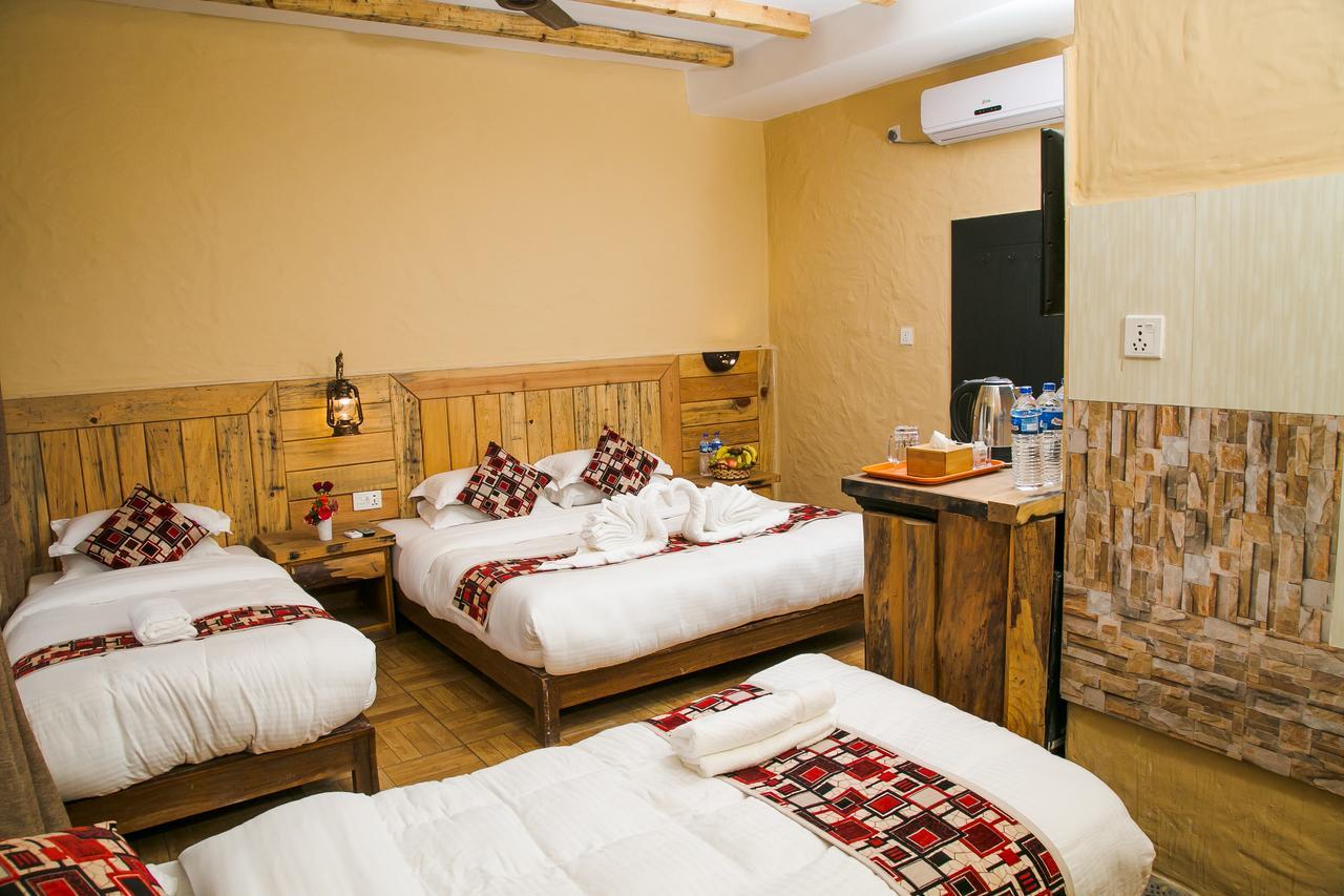 Hotel Tourist Residency Pokhara Exterior foto