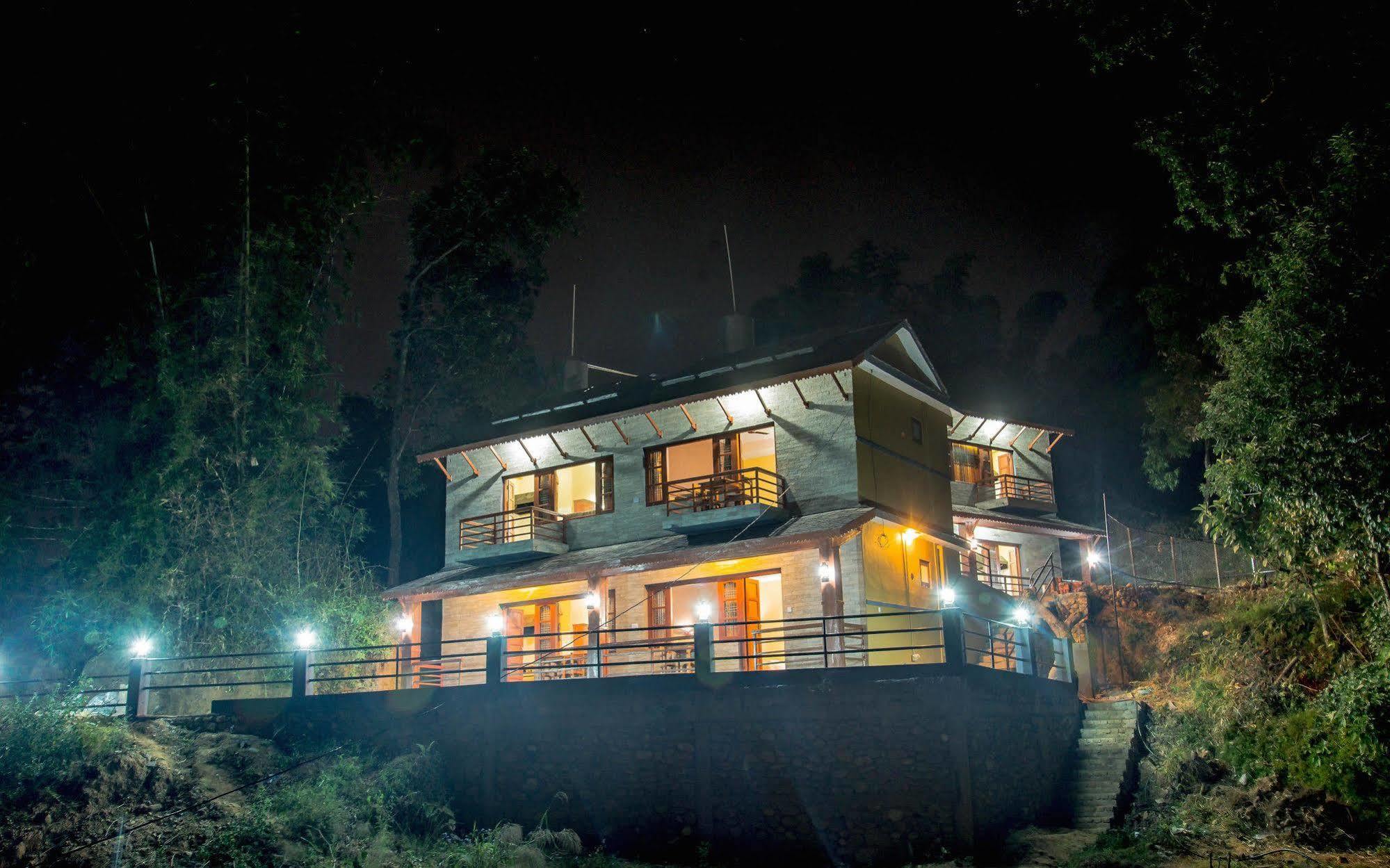 Hotel Tourist Residency Pokhara Exterior foto